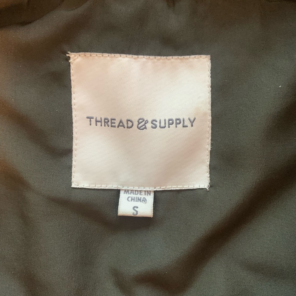 Thread & Supply Stratton Vest - Picture 2 of 4